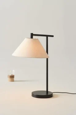 Clearance CONE Pöytävalaisin Pöytävalaisimet