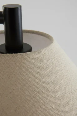 Clearance CONE Pöytävalaisin Pöytävalaisimet
