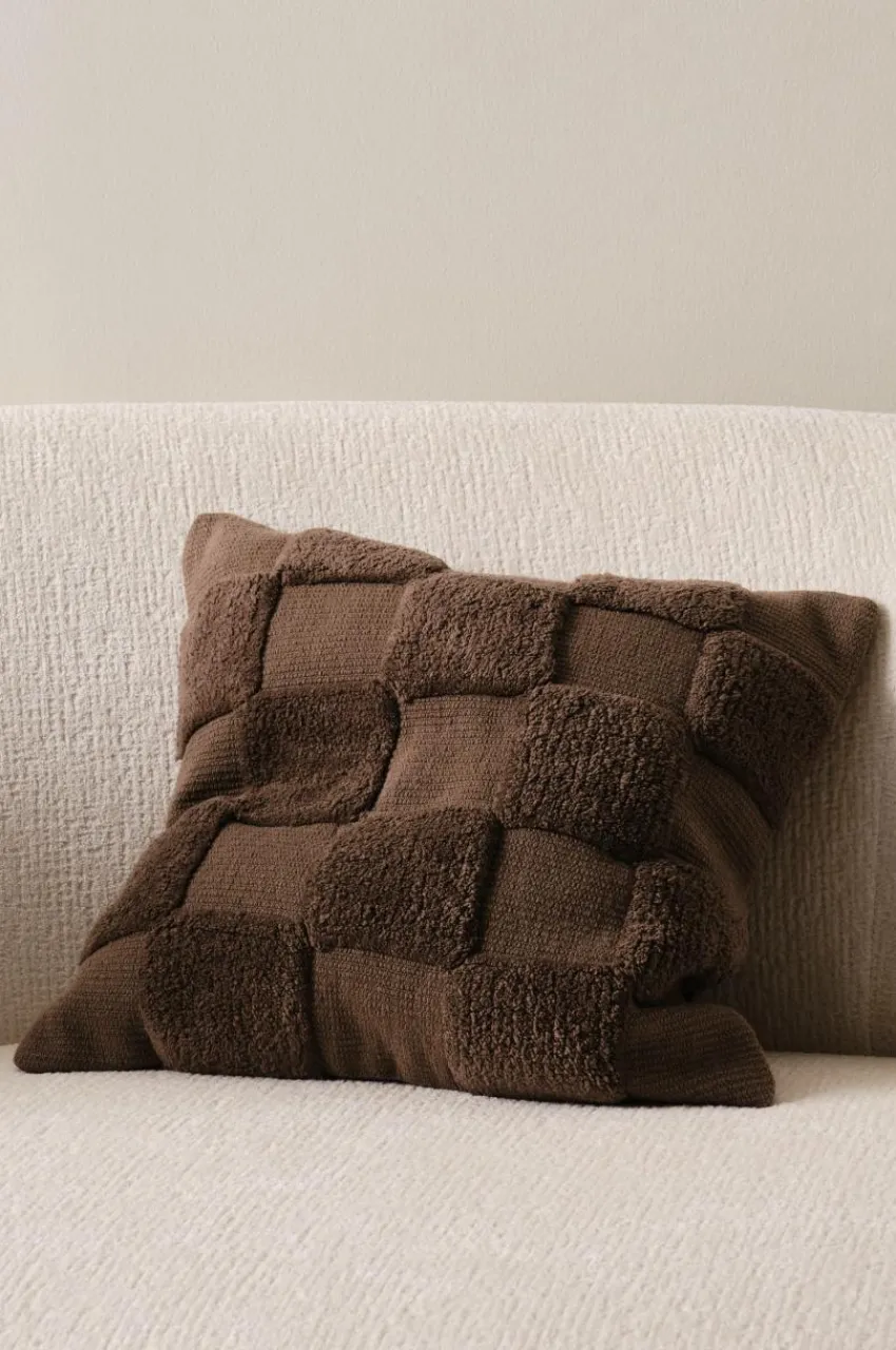 Hot CORI Tyynynpäällinen 50x50 Cm Koristetyynyt & Tyynynpäälliset
