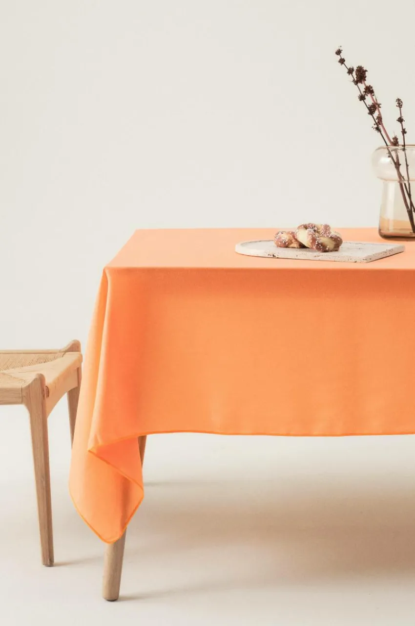 Flash Sale GEMMA Pöytäliina Pöytäliinat