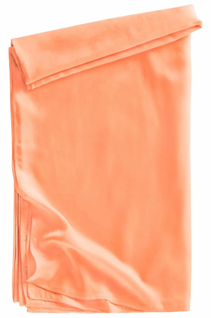 Flash Sale GEMMA Pöytäliina Pöytäliinat