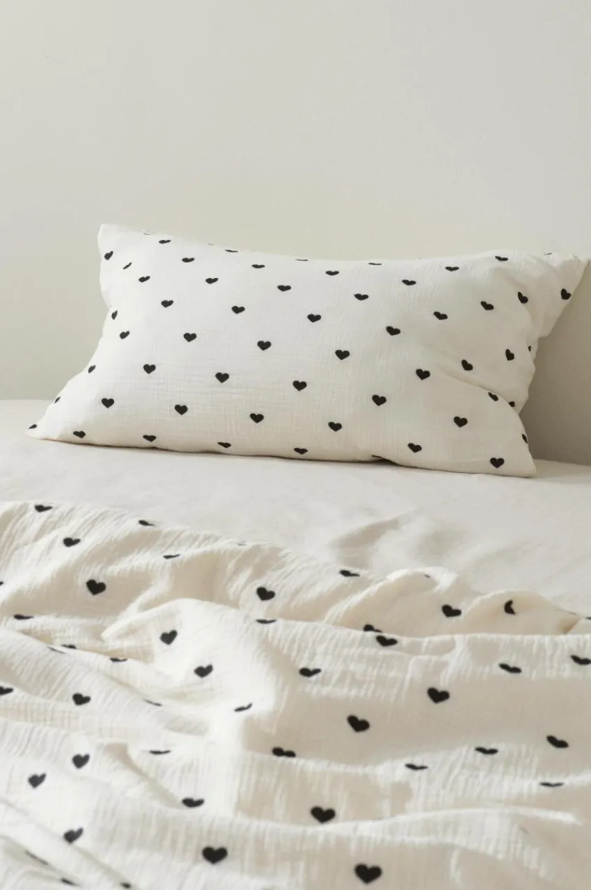Discount HEARTS Tyynyliina 90x50 Cm - Ekologinen Lasten Vuodevaatteet
