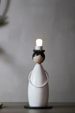 Flash Sale Kynttilänjalka Lucia Classic, Korkeus 26 Cm Jouluvalot