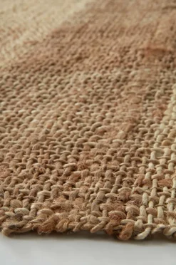 Hot LARISSA Juuttimatto Juuttimatot