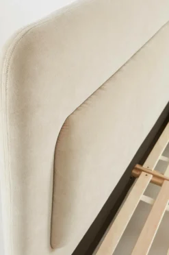 Store MALO Sängynrunko 160 Cm Sängynrungot