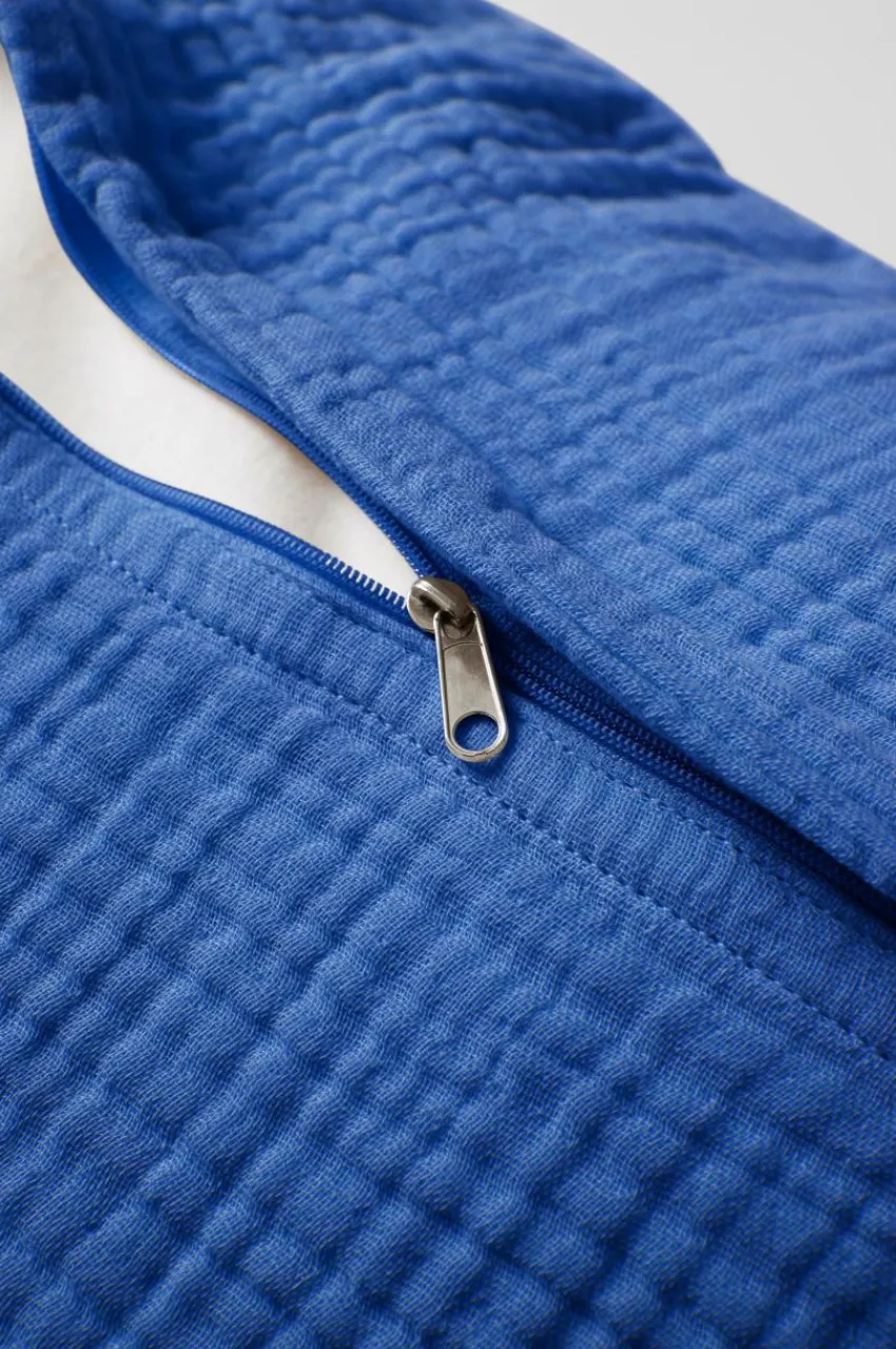 Hot MEA Tyynynpäällinen Koristetyynyt & Tyynynpäälliset