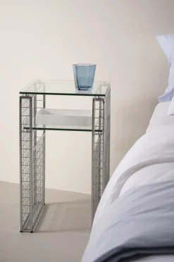 Clearance MEKKO Yöpöytä Säilytys