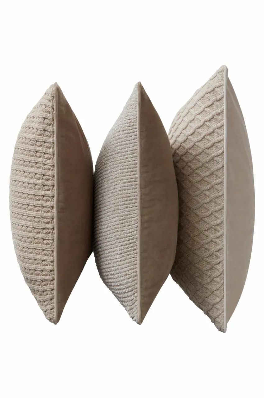 Outlet MILA Tyynynpäällinen 3-pack Koristetyynyt & Tyynynpäälliset