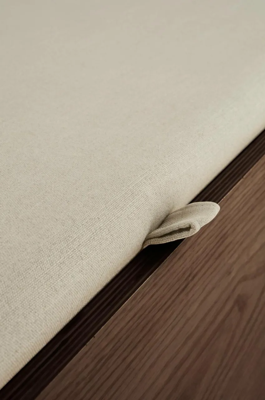 Outlet MOUJI Säilytyspenkki 140 Cm Penkit
