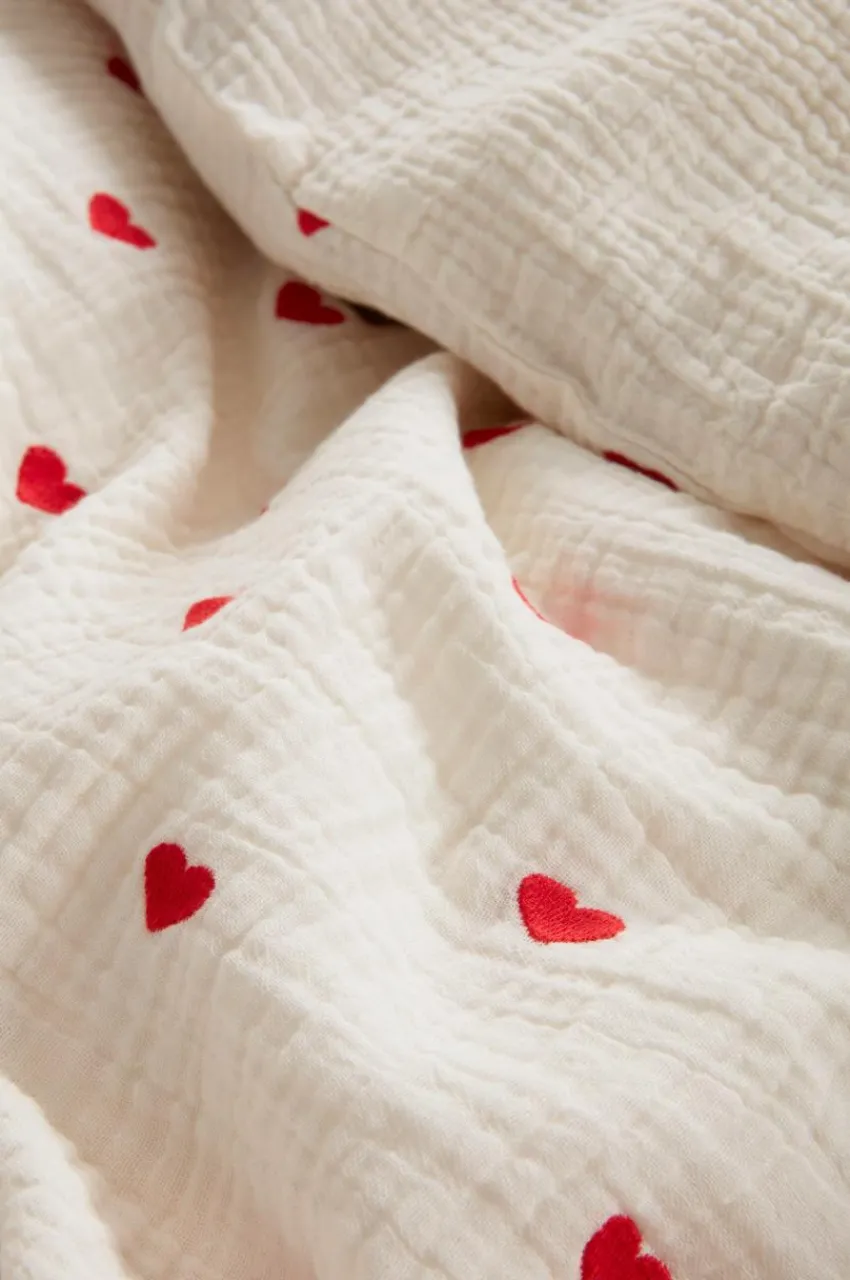 Clearance Pussilakanasetti HEARTS Kapeaan Sänkyyn - Ekologinen Lasten Vuodevaatteet