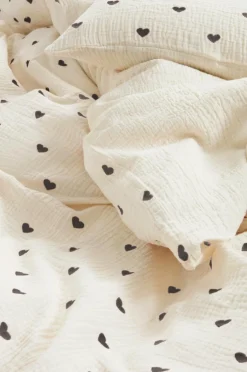 Best Sale Pussilakanasetti HEARTS Kapeaan Sänkyyn - Ekologinen Lasten Vuodevaatteet