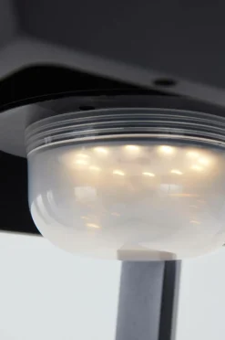 Flash Sale SOLO Aurinkovoimalla Toimiva Pöytä LED-valolla Puutarhapöydät|Ulkovalaisimet