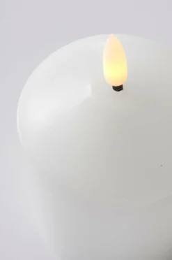 Shop TINDRA LED-valo - Keskikokoinen Kynttilät